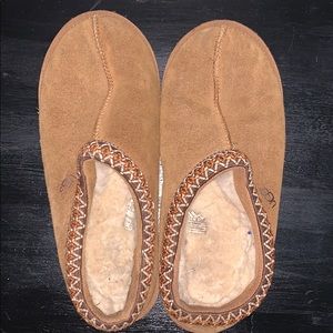 Women’s ugg slip on
